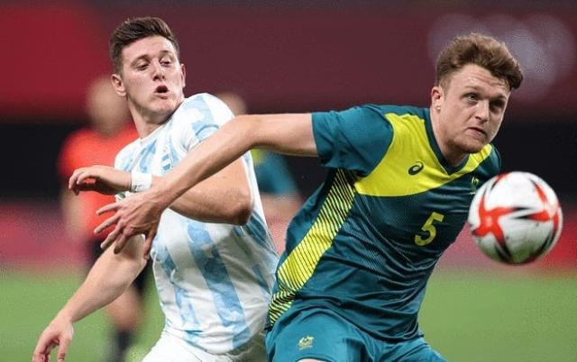 皇冠中国-【奥运男足综述】澳洲2球擒阿根廷 韩国沙特开门黑