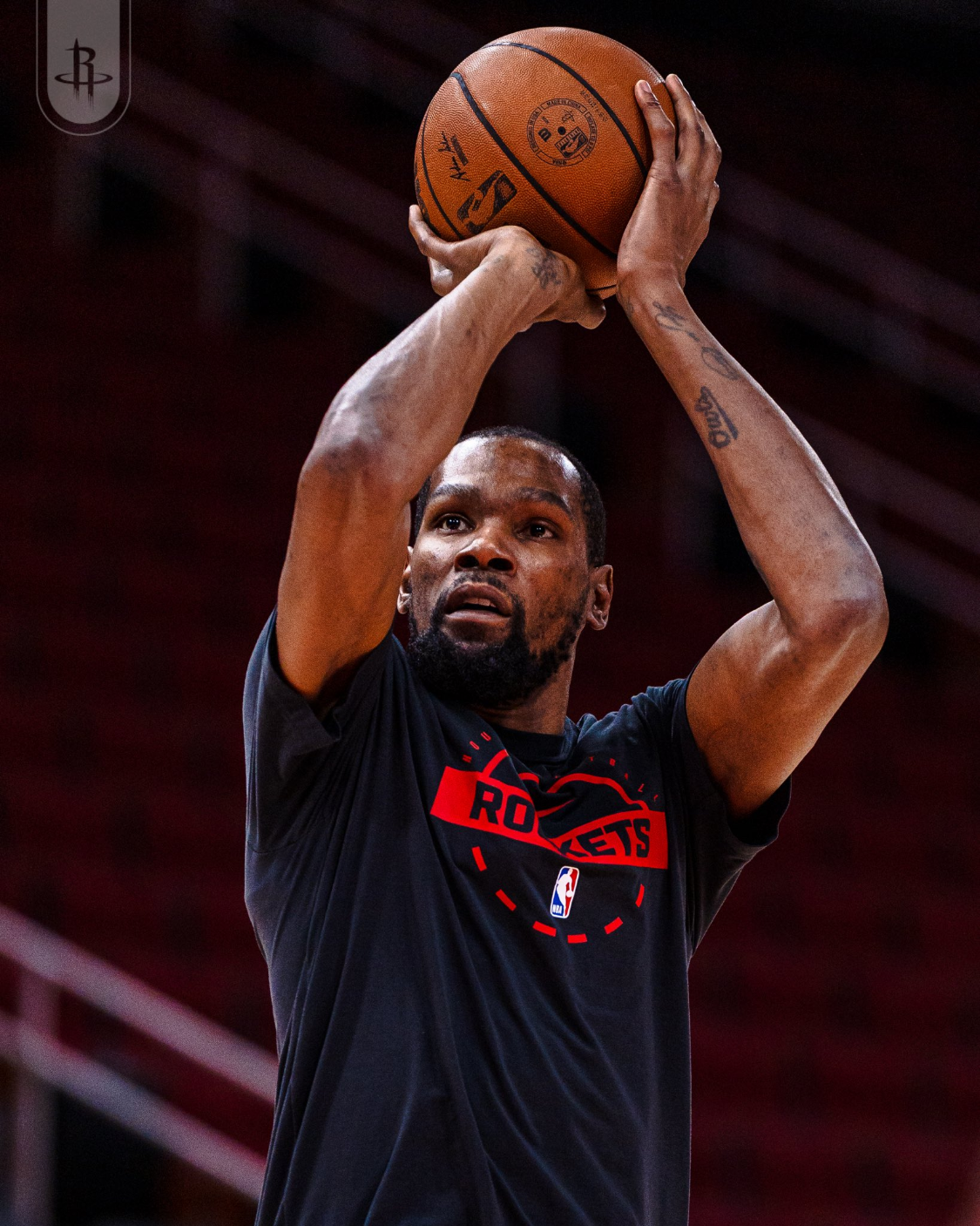 皇冠体育-杜兰特23分6板火箭OT不敌勇士，波杰26分9篮板谢泼德30分