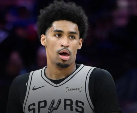 皇冠APP下载-马刺官方：迪伦-哈珀因左手拇指伤势缺席对阵掘金剩余比赛